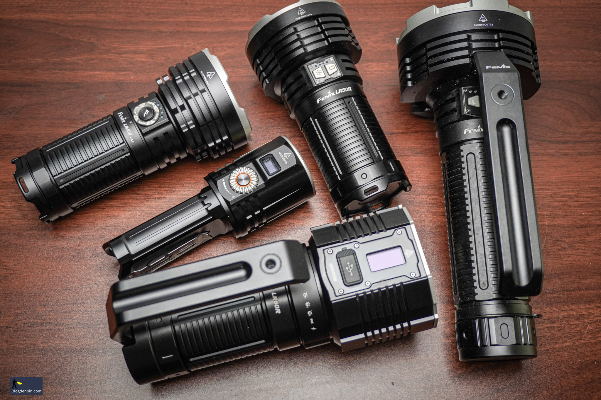 Chọn đèn pin bảo vệ trực ca đêm tốt nhất 2025 7 đèn Pin Bảo Vệ